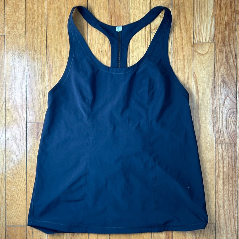 lululemon tank, size 4, color black